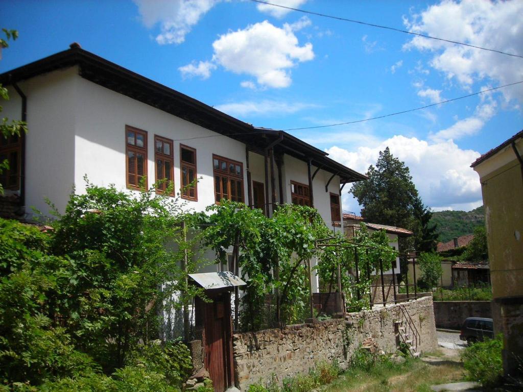 Hostel Mostel Veliko Tărnovo Rum bild
